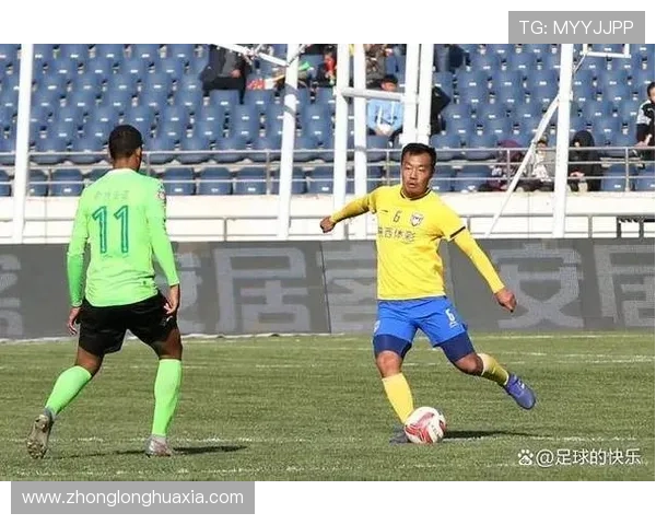 亚泰新任主帅阎峰上任43岁球队名宿力争完成准入首批目标