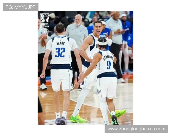 浓眉称赞瑞安内姆哈德表现出色应获今晚比赛用球荣誉